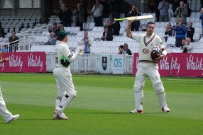 乐鱼体育在线登录-全新击球技巧突破传统打法，引发热议，击球步法