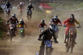 乐鱼体育官网下载-“定向越野：东部新区赛场徒步迷宫大挑战”